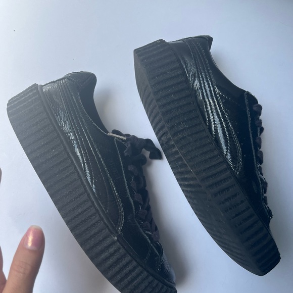 fenty puma by rihanna all black crinkle patent faux leather platform creepers - Picture 5 of 8